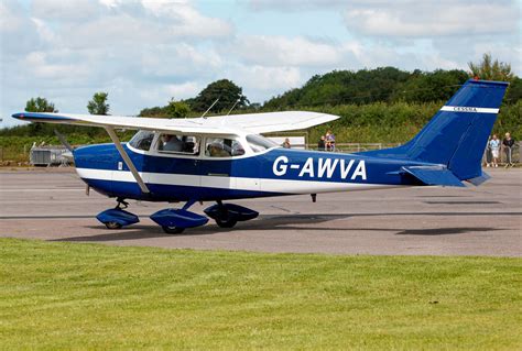 G AWVA Private Reims Cessna F172H Skyhawk At Dunkeswell Ai Flickr