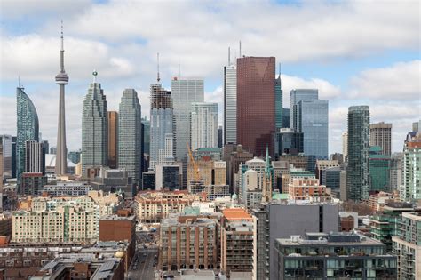 photo   day skyline view urbantoronto