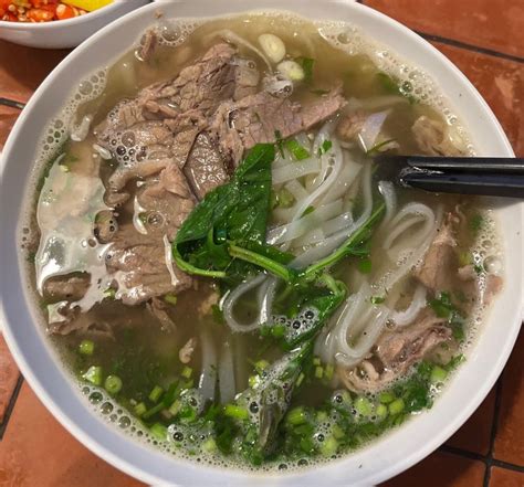 Fat Pho Riau Bandung Lengkap Menu Terbaru Jam Buka No Telepon