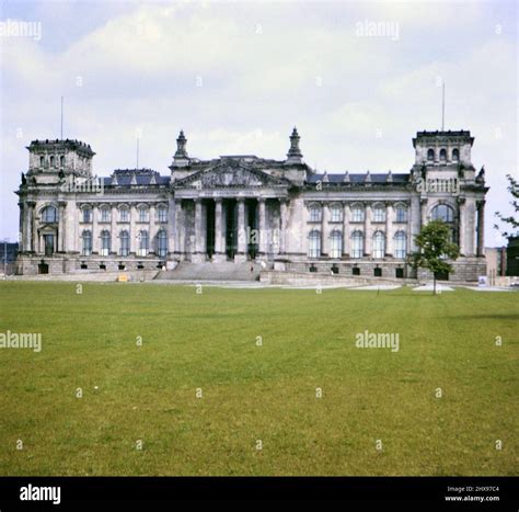 Reichstag Building In Berlin Ca 1971 Stock Photo Alamy
