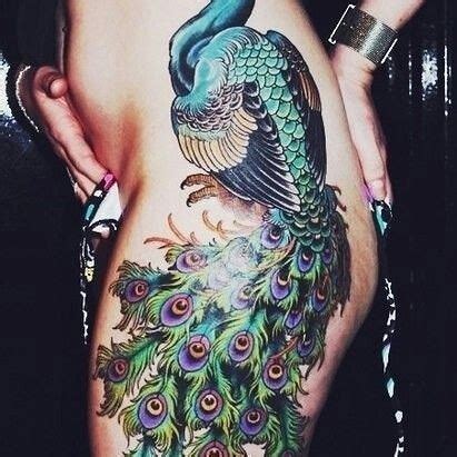 Trendy Realistic Peacock Hip Tattoo Looks Fabulous Blurmark