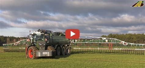 Loonbedrijf Meyer Substraat Uitrijden Met Een Fendt Vario Mit