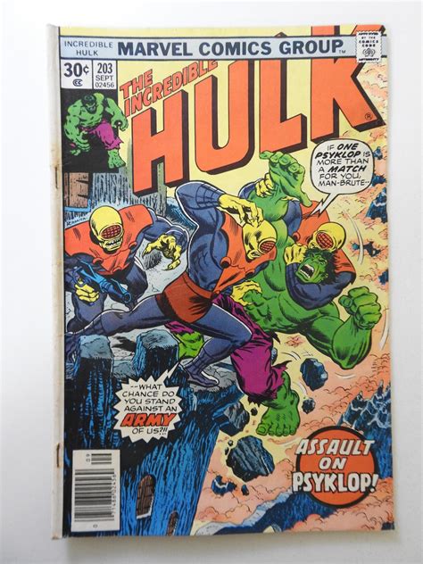 The Incredible Hulk 203 1976 VG Condition Moisture Stain Rust