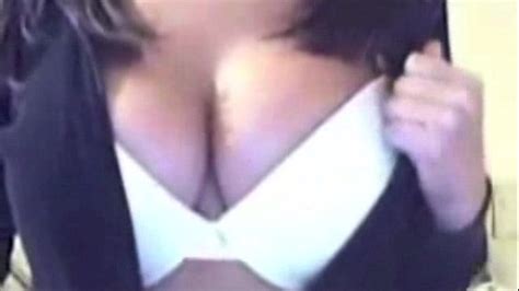 Chicas Sexy Hace Strip Tease En La Webcam XVIDEOS