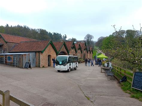 Tyntesfield Stables © Oscar Taylor Cc By Sa20 Geograph Britain And