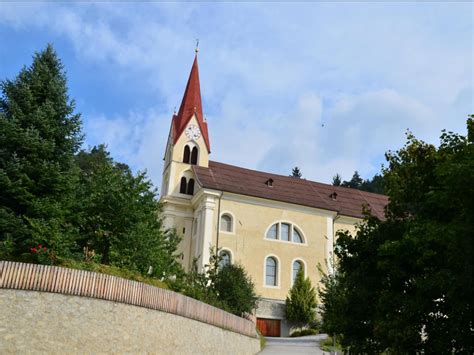 Pfarrkirche St Petrus Und Paulus Kiens