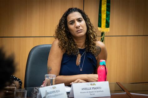 Caso Marielle Cunhado De Delegado Preso Envia Carta A Anielle