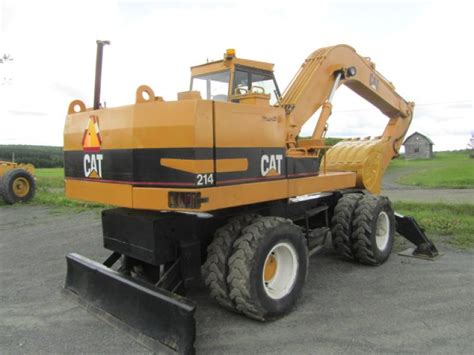 Caterpillar 214 1986 Equipmtl