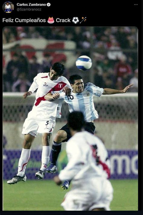 Con Un Momento Inolvidable El Saludo De Zambrano A Riquelme En Su