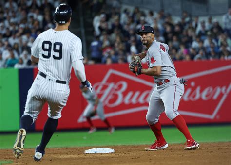 Yankees Aaron Judge Goes For Home Run 61 Against Red Sox