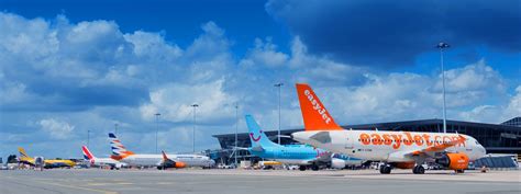 Aéroports et compagnies aériennes se rejettent la responsabilité de l