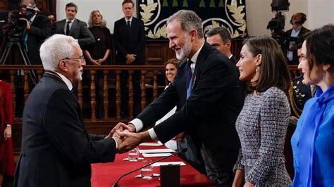 Luis Mateo Díez recibe el Premio Cervantes Mis personajes me salvan a mí