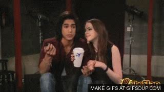 Image - Jade-and-beck-kiss2 o GIFSoup com.gif - Victorious Wiki - Wikia