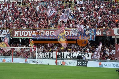 Salernitana Ora Sale La Febbre Da Derby Mila Biglietti Staccati Si