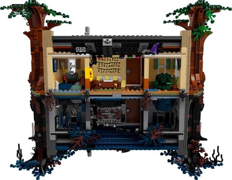 An Incredible 'Stranger Things' Byers' Home LEGO Set That Can Be ...