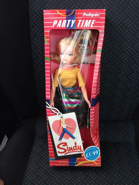 Stunning Rare Pedigree Sindy Trendy Girl Doll Colour Party Time