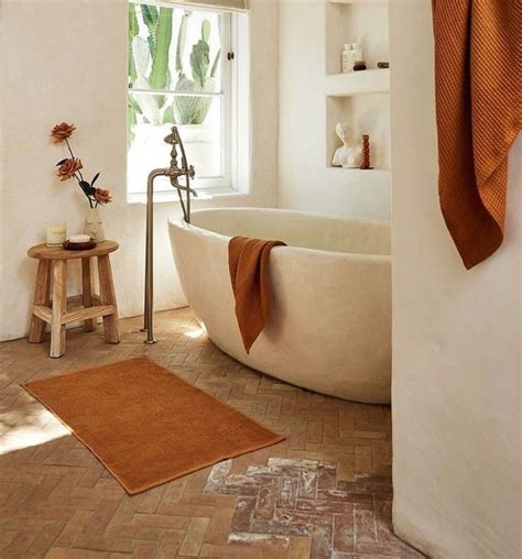 Pin By Beverleylamb On B A T H R O O M Bathroom Interior Design Home