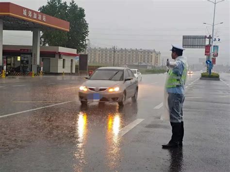 【工作动态】龙井交警大队全力做好强降雨恶劣天气交通应急管理工作澎湃号·政务澎湃新闻 The Paper