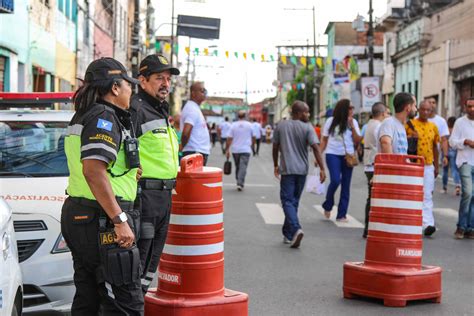 Jornal Correio Oito bairros de Salvador terão trânsito alterado para