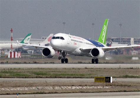 前輪抬起、微微仰頭！c919國產大飛機今天進行高滑抬前輪試驗 每日頭條