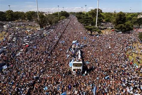 Daring Naked Argentina Fan Gives Fans An Eyeful As She Bends Over On