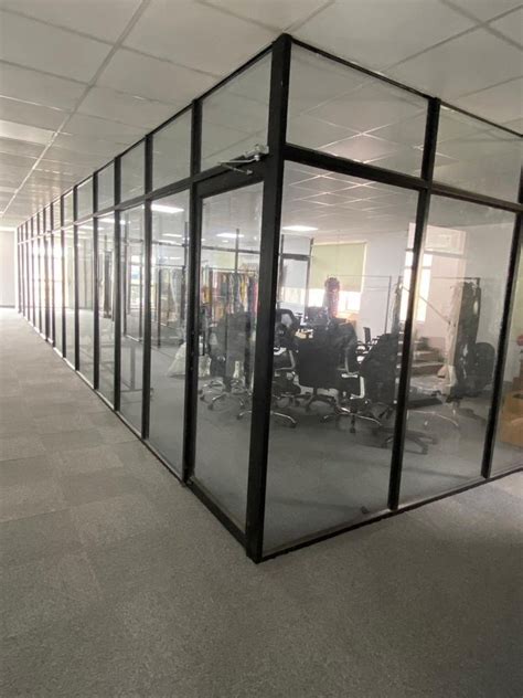 Black Aluminum Glass Office Partion At Rs 250 Square Feet In New Delhi Id 24109454188