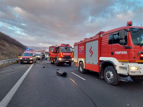 Foto Video Accident Teribil Pe Autostrada Transilvania Un B Rbat A