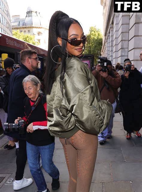 Jourdan Dunn Flashes Her Nude Tits Wearing A See Through Jumpsuit At