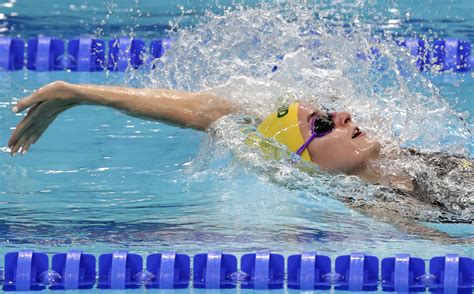 Mckeown Breaks 200 Meter Short Course Backstroke World Record Daily Sabah