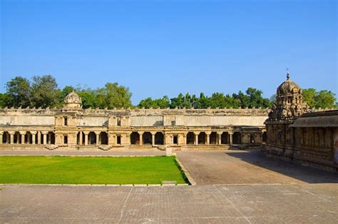 Brihadishvara Temple, Thanjavur, Tamil Nadu, India. Hindu Temple ...