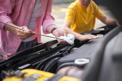 How To Check Engine Oil