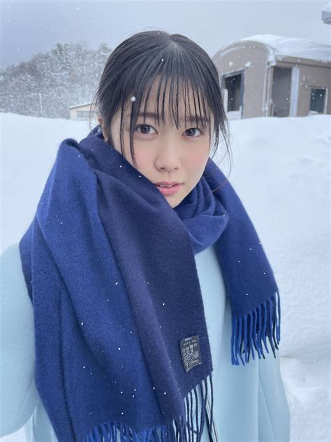 日向坂46 丹生明里1st写真集『やさしい関係』 On Twitter【2022】 丹生明里 丹生 美女 画像