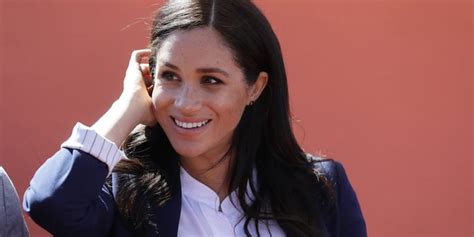 Meghan Markles Request For British Vogue Photo Shoots Popsugar Beauty