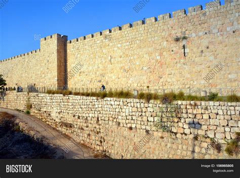 Walls Jerusalem Image And Photo Free Trial Bigstock