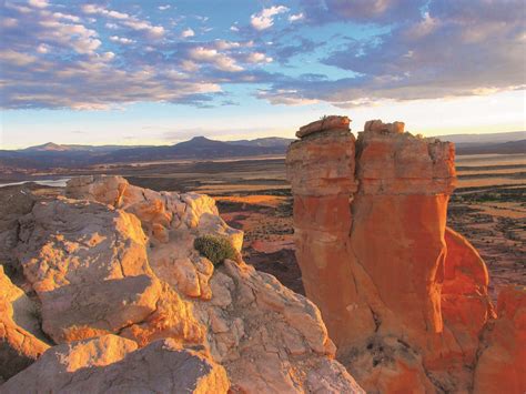 The Otherworldly Landscape Of Northern New Mexico Known As Georgia O