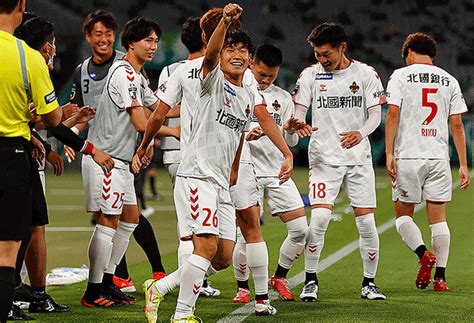 【j2】仙台は岡山とドローも首位キープ！ 新潟は水戸に3発完勝で2位維持、横浜fcは2試合ぶり勝利 ライブドアニュース