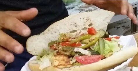 tavuk döner ekmek 926 video Yandex te bulundu