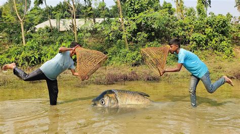 Best Amazing Fishing Video Traditional Catching Fish With Bamboo