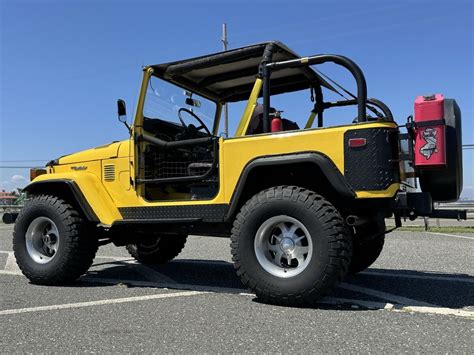 Toyota Land Cruiser Yellow Bikini For Sale