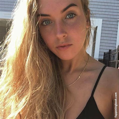 Emilycc Emjayplays Nude OnlyFans Leaks The Fappening Photo