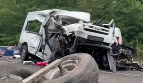 Microbuz din România implicat într un accident grav în Ungaria Doi