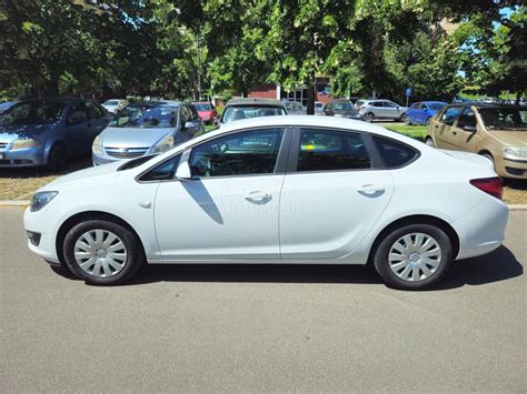 Polovni Opel Astra J 2020 God Polovni Automobili Srbija Novi Sad