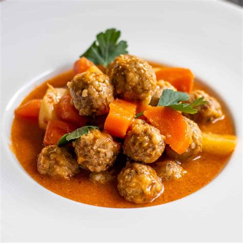 Sulu Kofte Turkish Meatball Soup Cooking Gorgeous