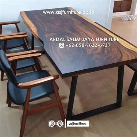 Set Meja Makan Kursi Trembesi Kaki Besi Furniture Jepara