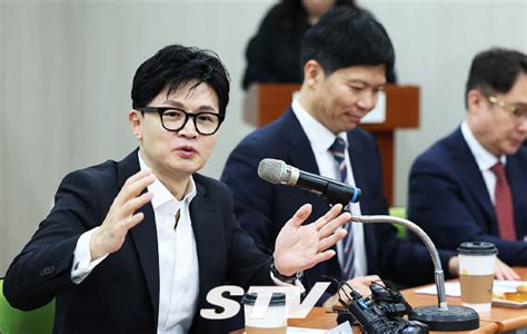 총선 앞둔 한동훈의 광폭행보결국 출마