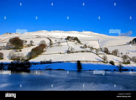 Winter snow Derwent Edge Ladybower reservoir Upper Derwent Valley Peak ...