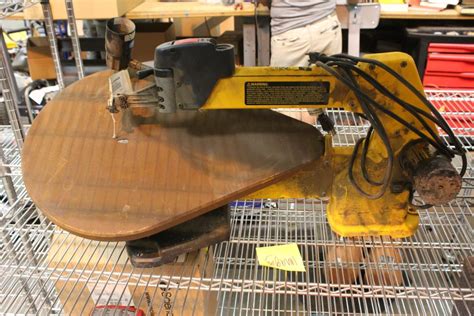 Dewalt Dw788 Variable Speed Scroll Saw Property Room