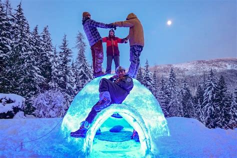 Inland Iglu Pop Up Igloo Built With Just A Garden Hose