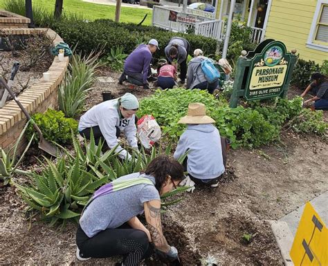 Busy Bees And Lghs Create Pollinator Gardens At Treganza Heritage Park