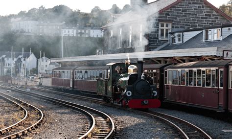 Ffestiniog Welsh Highland Railways Monty S Guide